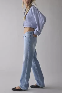 Abrand 99 Gia Low-Rise Straight Jean