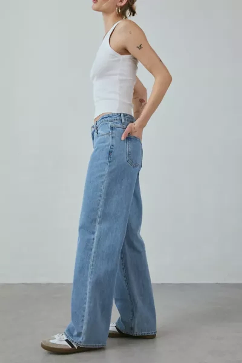 Abrand 99 Gigi Low-Rise Baggy Jean