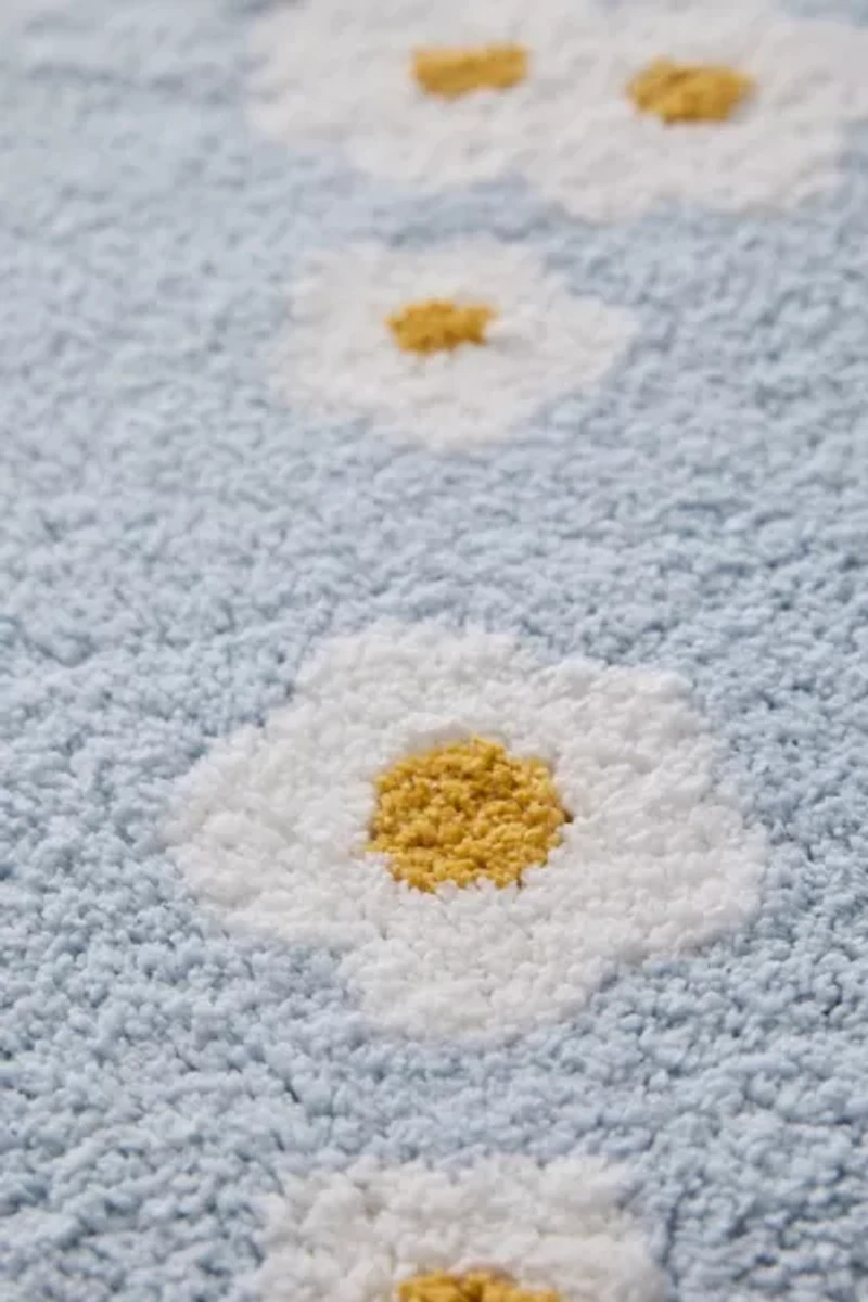 Meadowland Floral Plush Tufted Bath Mat