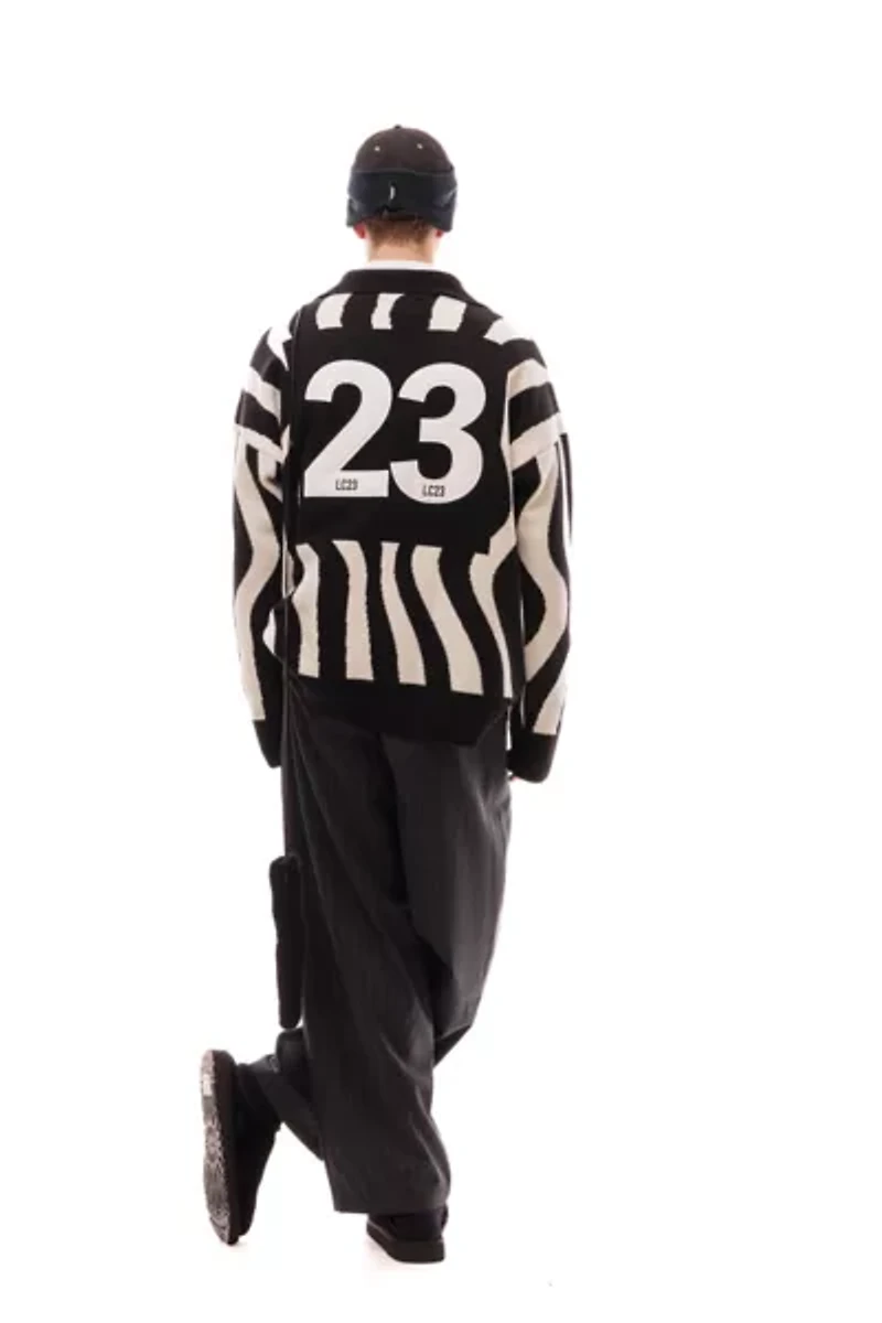 LC23 Looney Tunes Juventus Polo Pullover Sweater