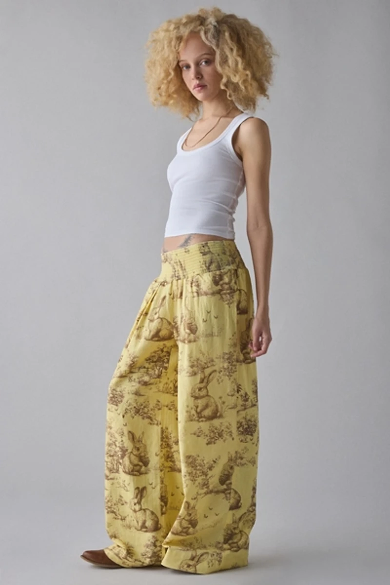 Kimchi Blue Caroline Smocked Wide Leg Linen-Blend Pants