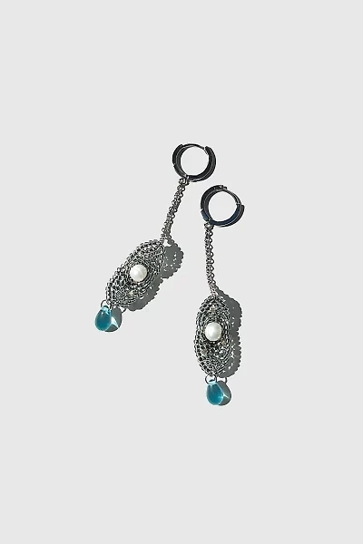 Dream Song Beaded Oyster Girl Earrings