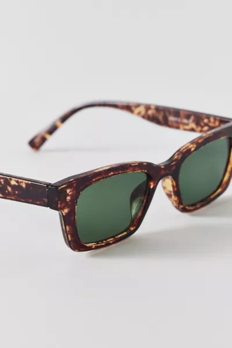 UO Essential Square Sunglasses