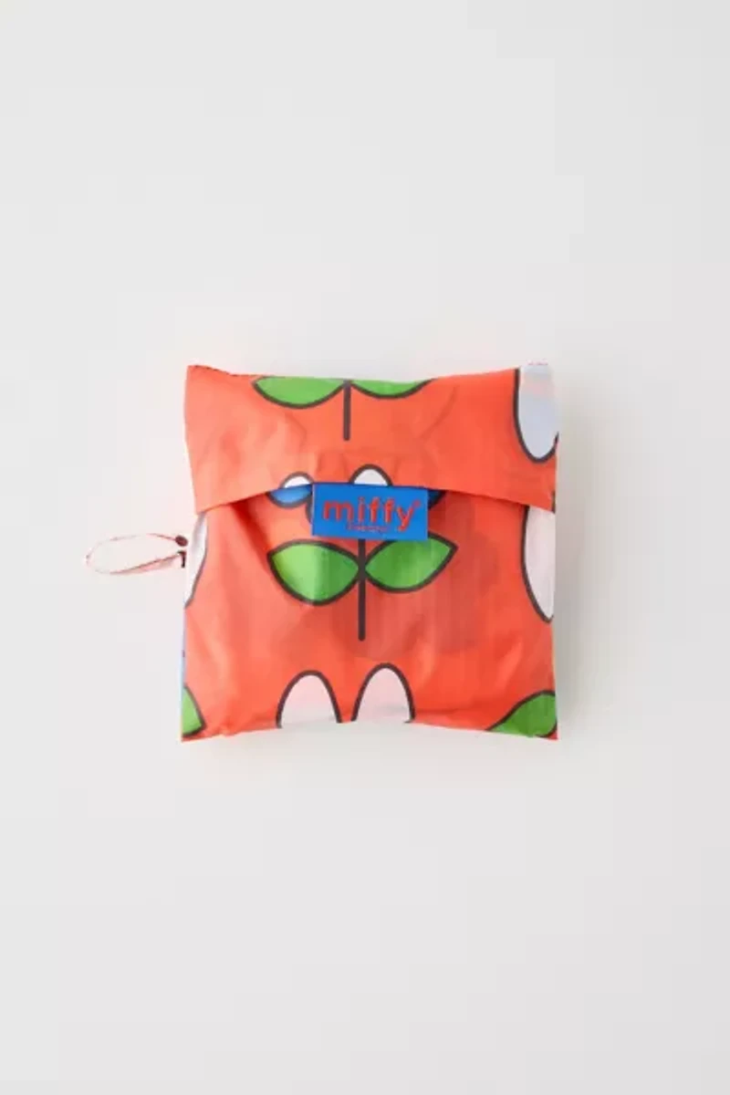 BAGGU & Miffy Standard Reusable Tote Bag