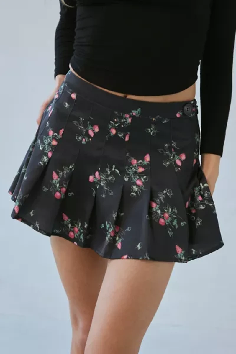 Kimchi Blue Kit Button Waist Pleated Mini Skirt