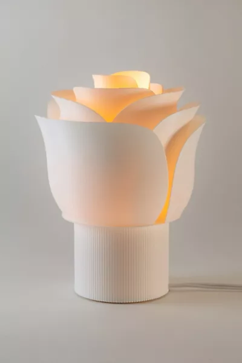 Honey & Ivy Rose Table Lamp