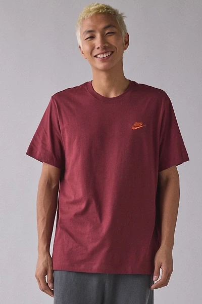 Nike Sportswear Club Logo Tee