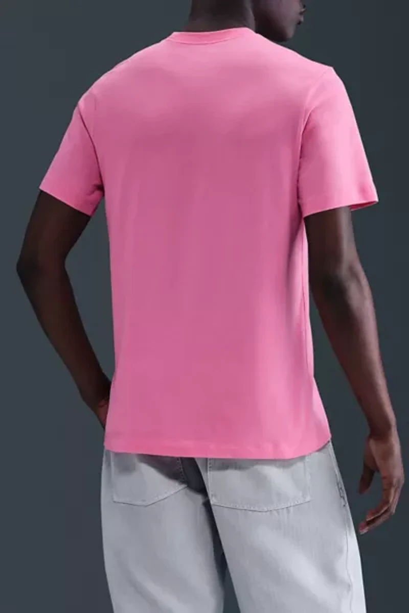 Nike Sportswear Club Logo Tee