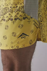 Nike Trail Dri-FIT 6" Allover Pattern Running Short