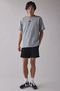 Nike Sportswear Premium Essential Logo Tee