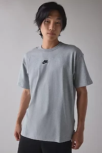 Nike Sportswear Premium Essential Logo Tee