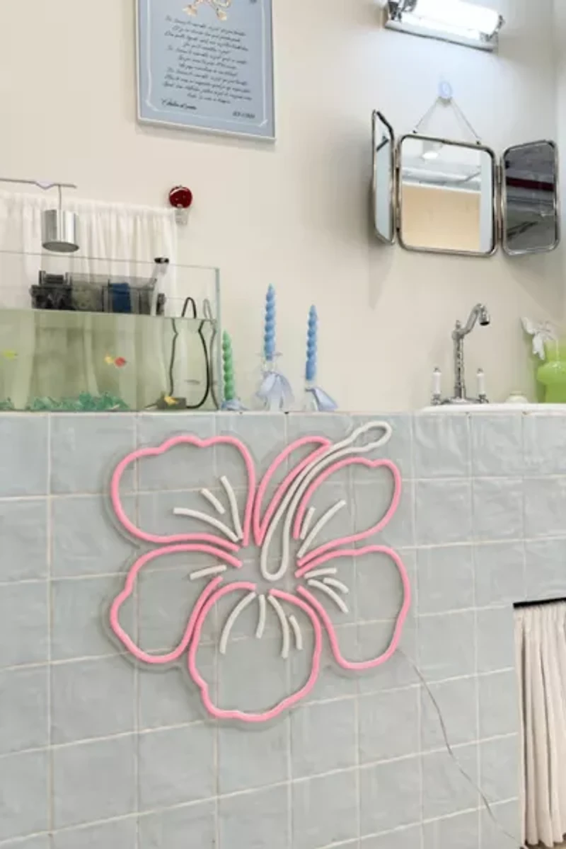 Echo Neon Hibiscus Flower Neon Sign