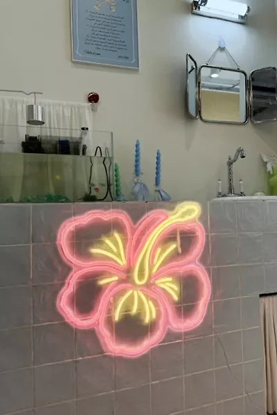 Echo Neon Hibiscus Flower Neon Sign
