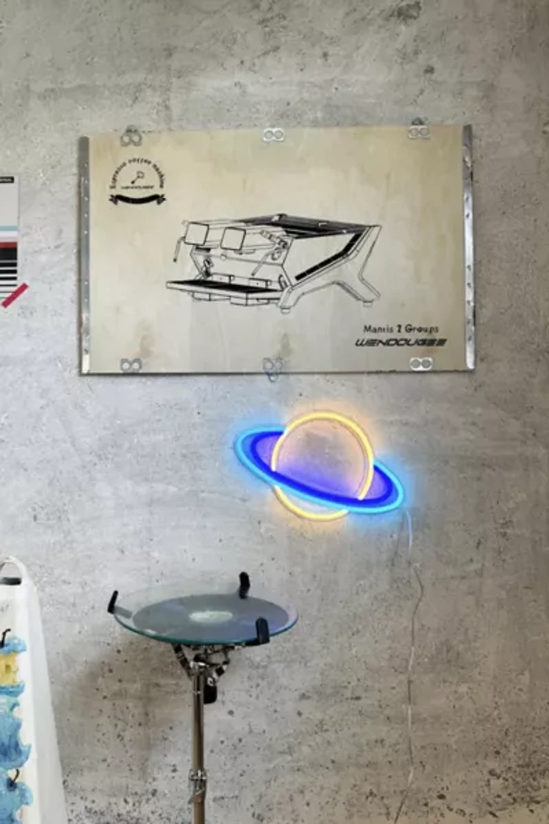 Echo Neon Saturn Neon Sign