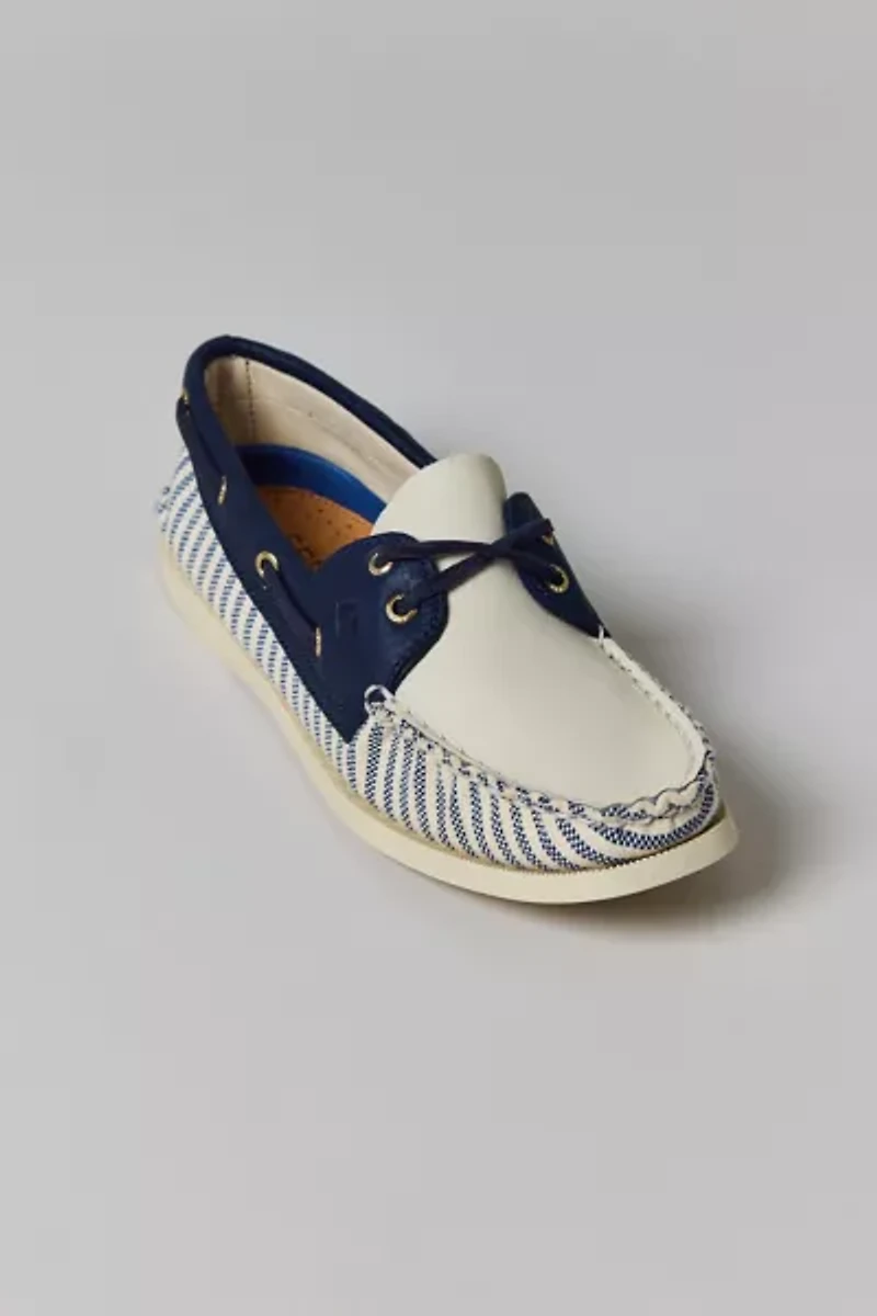 Sperry Women's Striped Authentic Original 2-Eye Boat Shoe