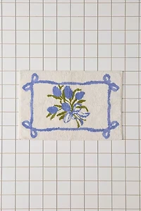 Tulip Bunch Plush Tufted Bath Mat