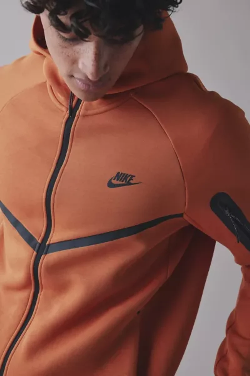 Nike Tech Fleece Zip Hooded Sweatshirt