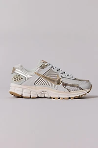 Nike Women's Zoom Vomero 5 Sneaker