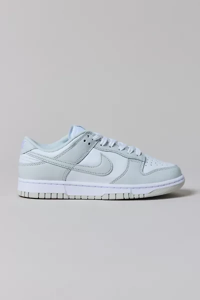 Nike Women's Dunk Low Sneaker