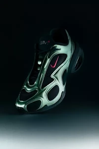 Nike Women's Air Max Muse Bold Sneaker