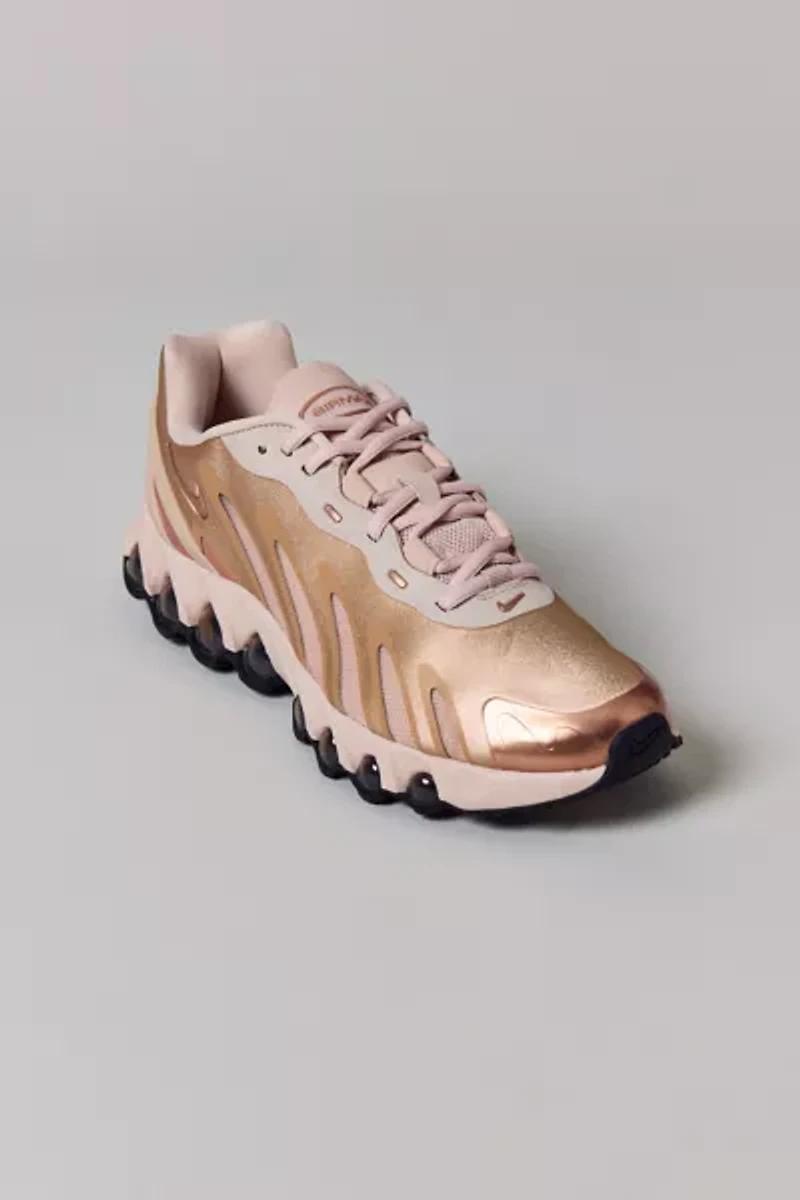 Nike Women's Air Max Dn8 Sneaker