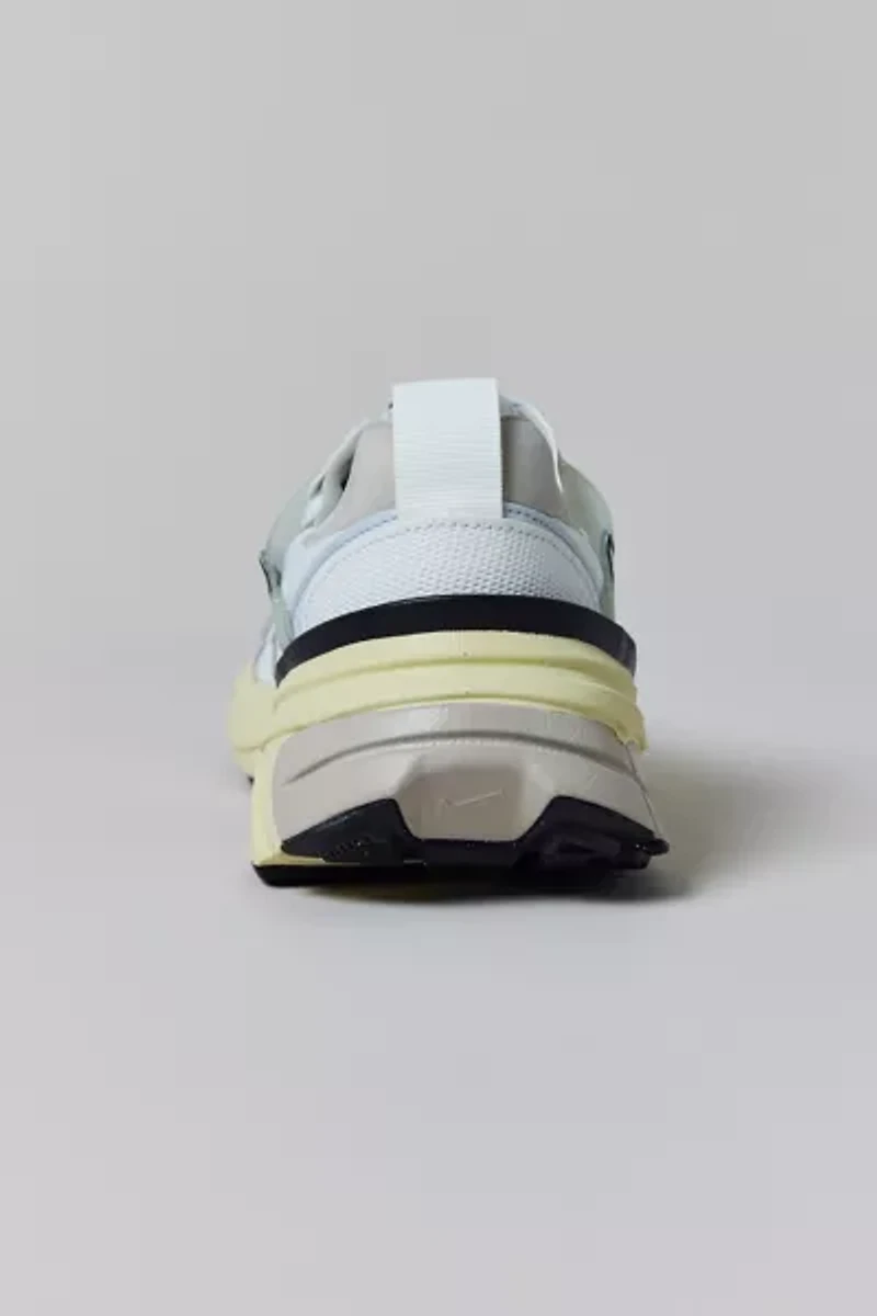 Nike Women's V2K Run Sneaker