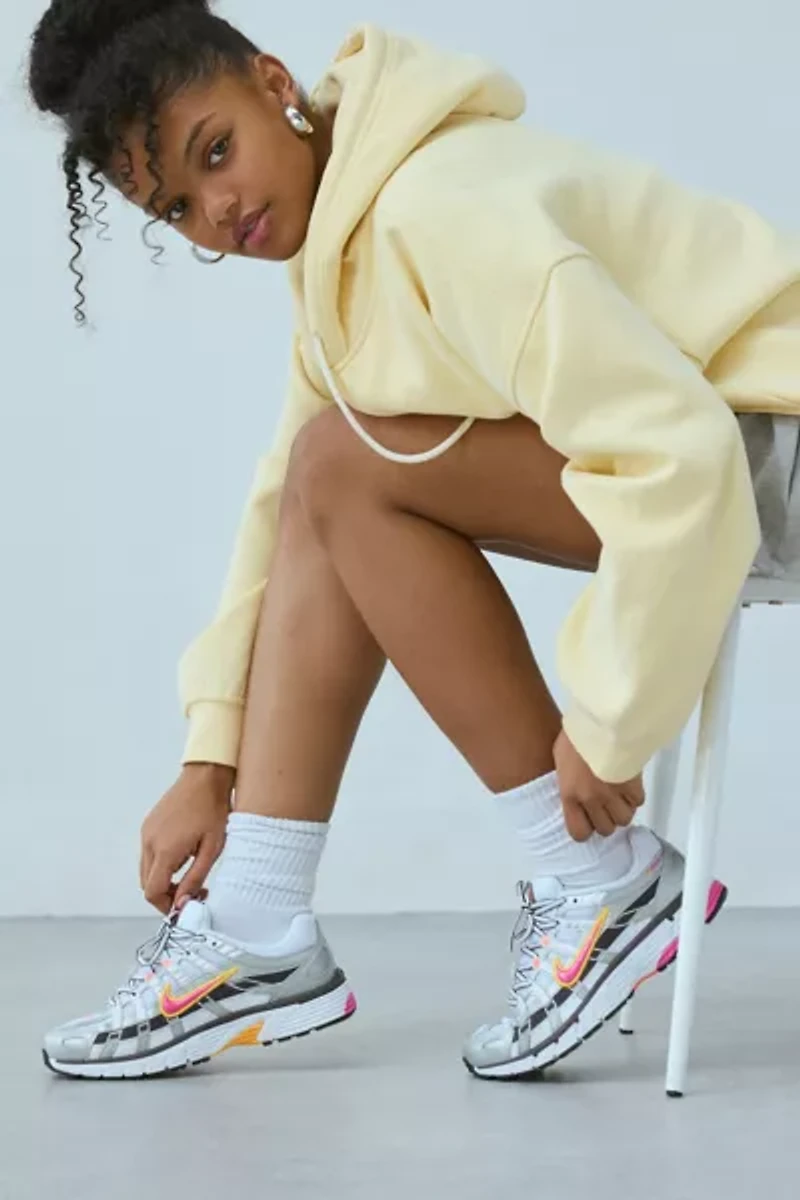 Nike Women's P-6000 Iconic Sneaker