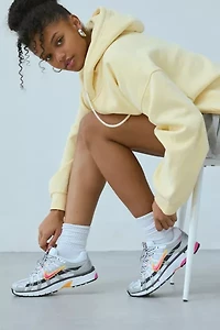 Nike Women's P-6000 Iconic Sneaker