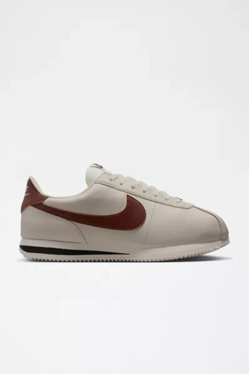 Nike Men's Cortez Leather Sneaker
