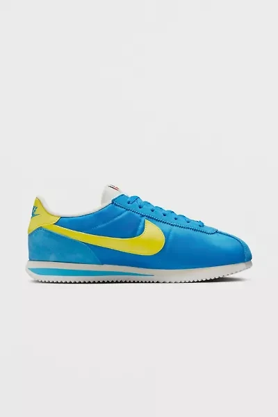 Nike Men's Cortez Textile Sneaker