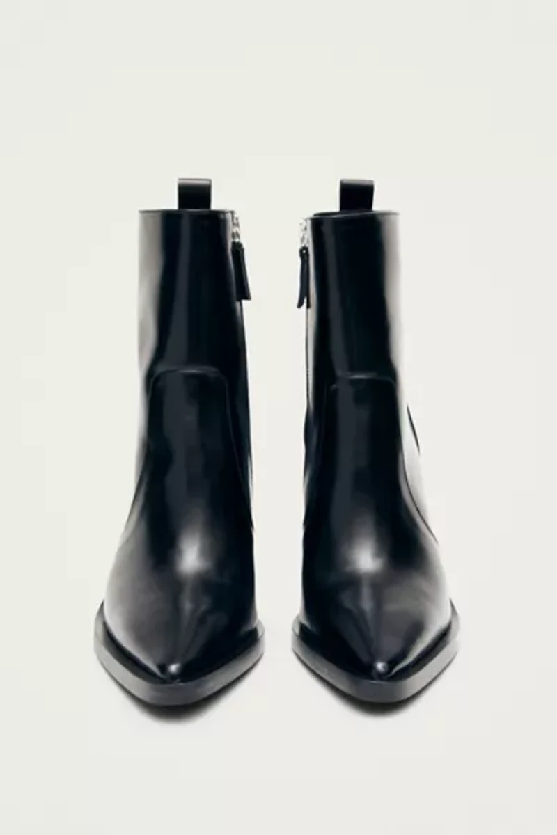 ALOHAS Haylo Leather Ankle Boot