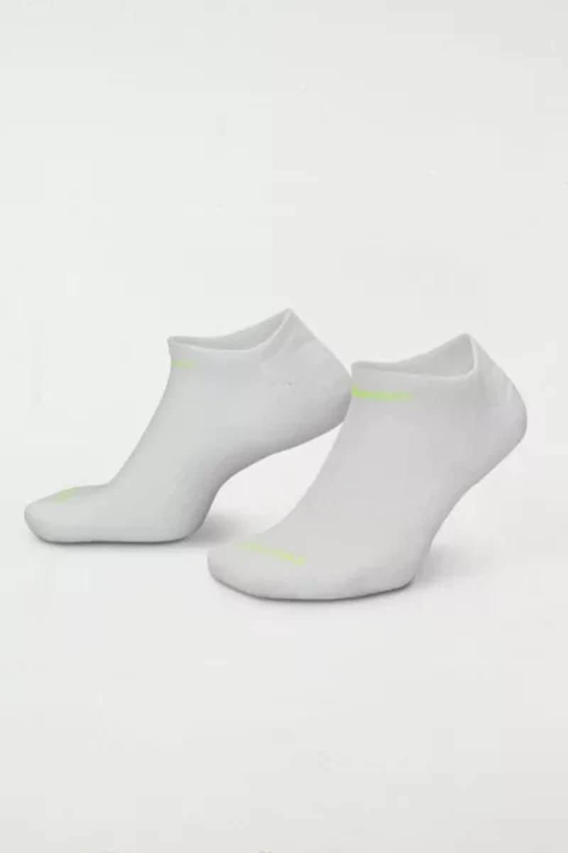 Nike Everyday Plus Cushioned No-Show Socks 3-Pack