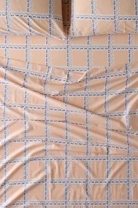 Briar Floral Gridded Sheet Set
