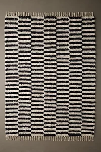 Irregular Checkerboard Shaggy Tassel Rug