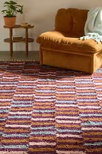 Irregular Checkerboard Shaggy Tassel Rug