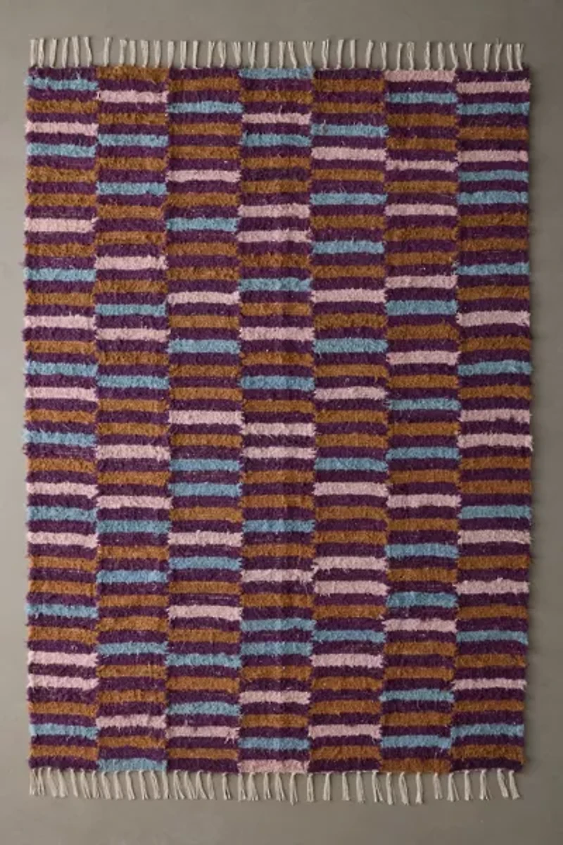 Irregular Checkerboard Shaggy Tassel Rug