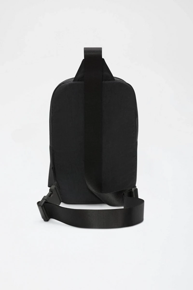 Nike Aura 5L Crossbody Bag