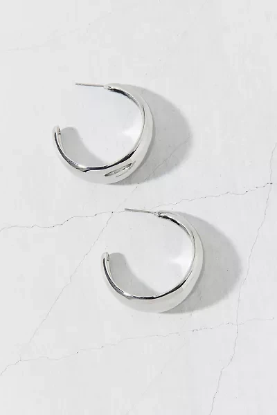 Daphne Essential Oversized Hoop Earring