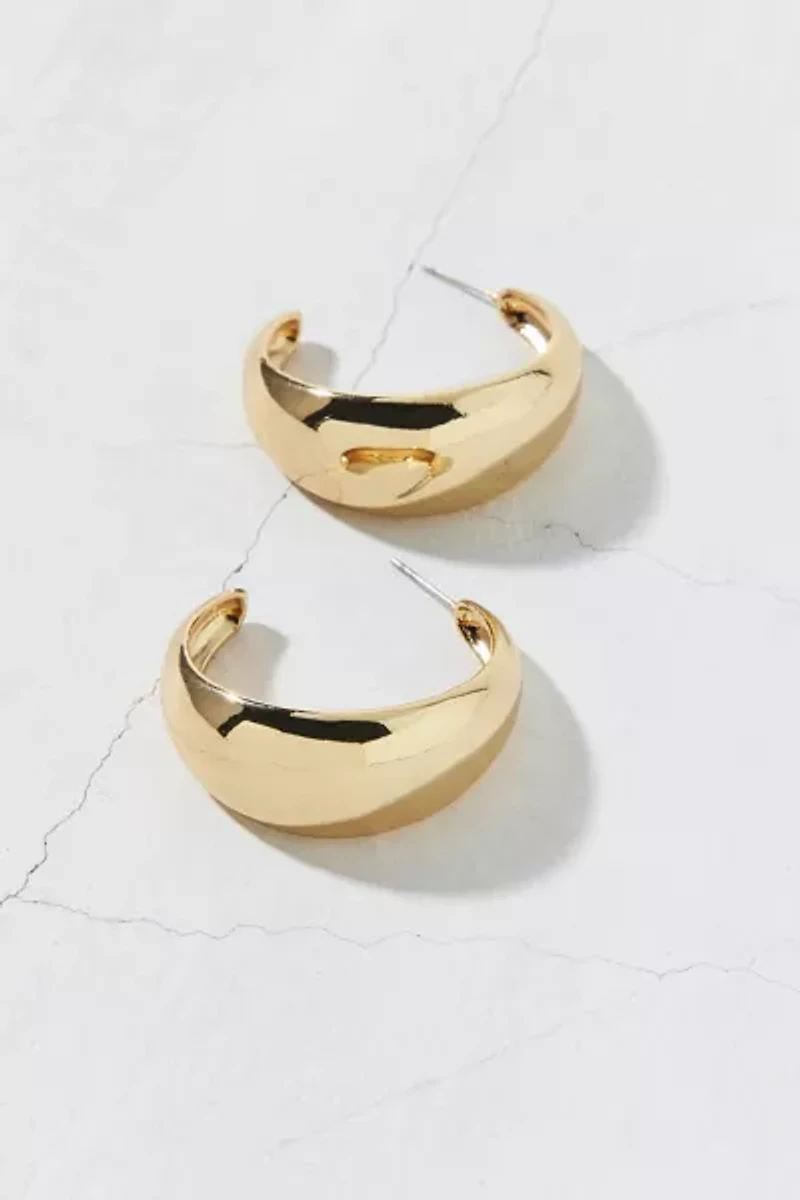 Daphne Essential Oversized Hoop Earring