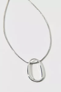 Suki Oblong Pendant Chain Necklace