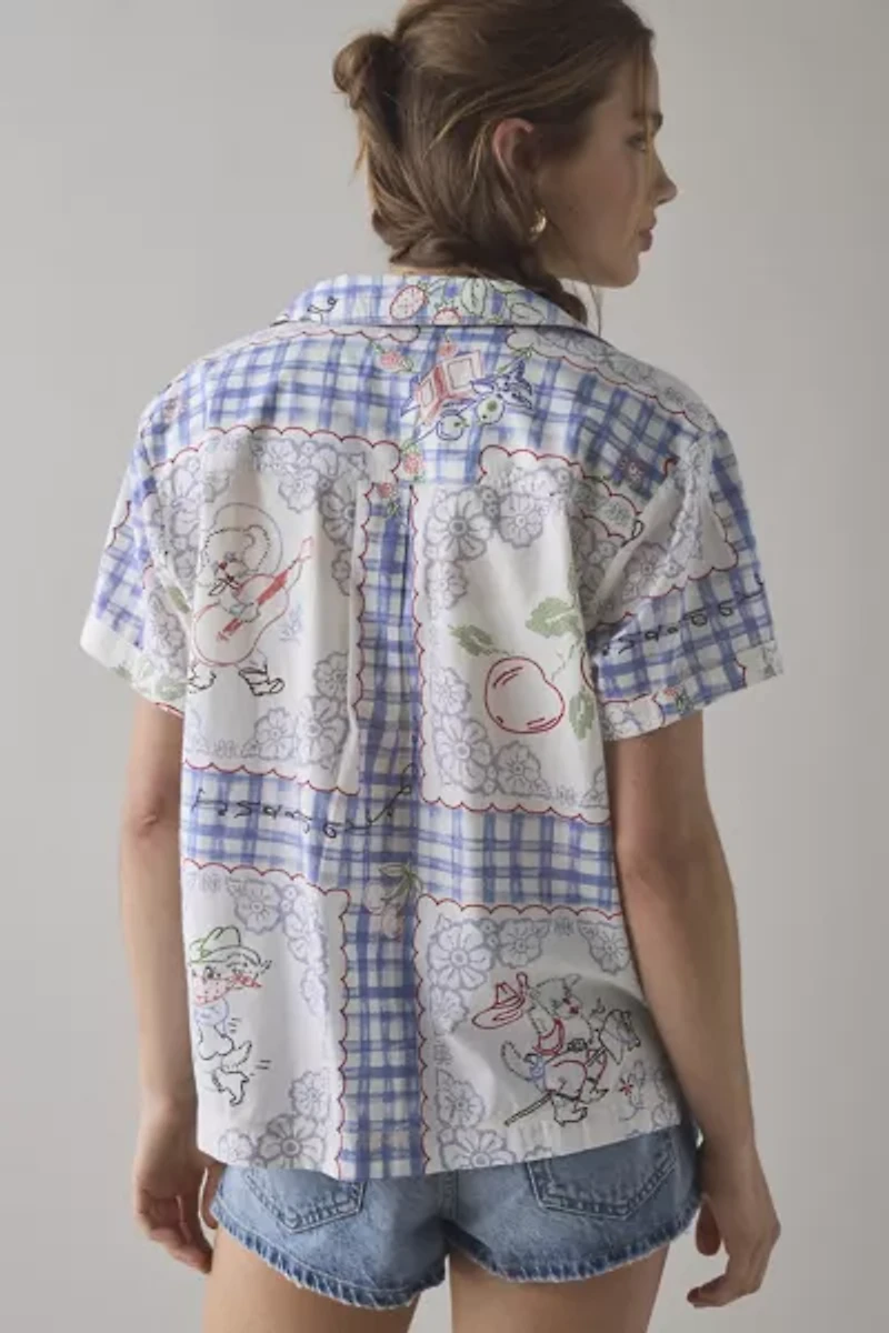BDG Asher Printed Souvenir Short Sleeve Button-Down Shirt