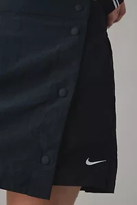 Nike Sportswear Essentials Woven Mid-Rise 3” Skort