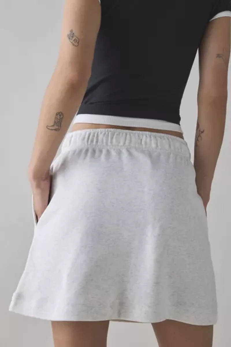 Nike Sportswear Club Fleece Mid-Rise Skirt