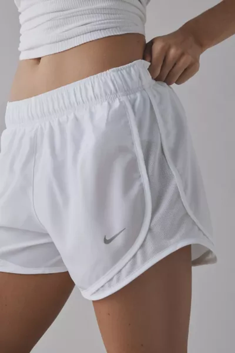 Nike Dri-FIT Tempo Mid-Rise Lined Running Short