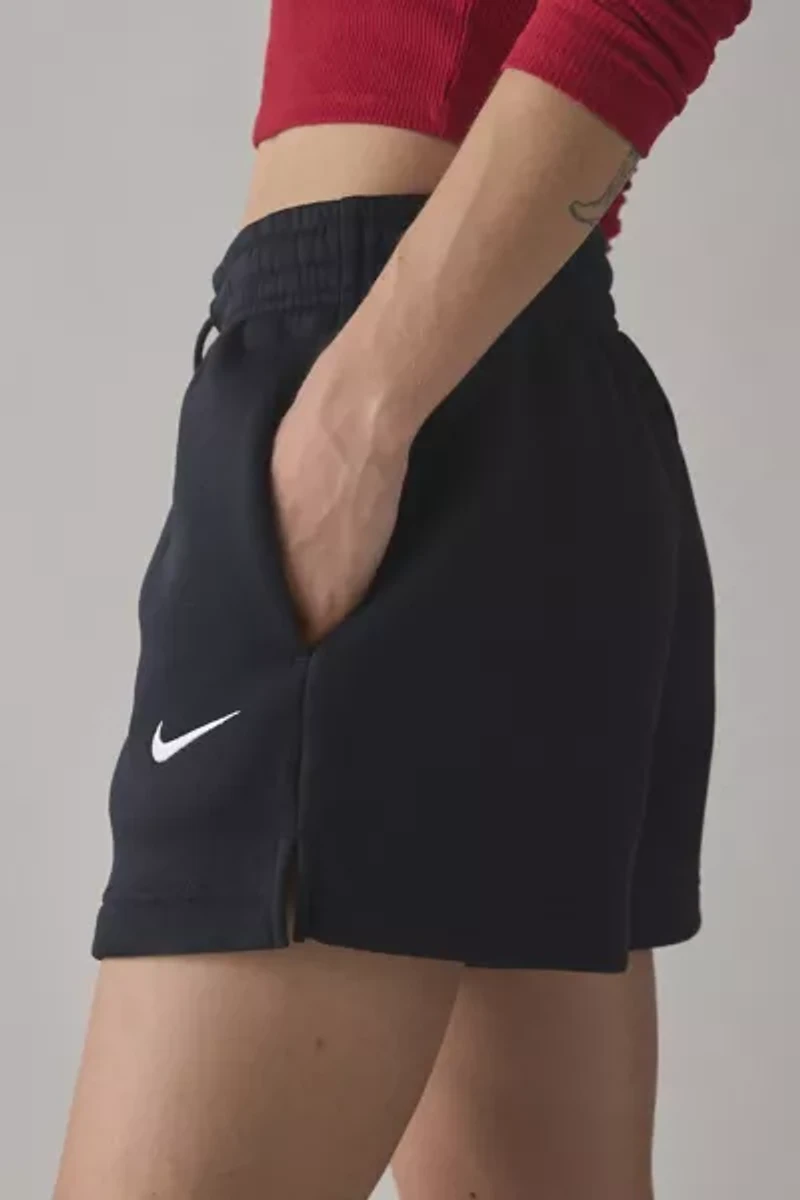Nike Sportswear Phoenix Fleece Mid-Rise Shorts
