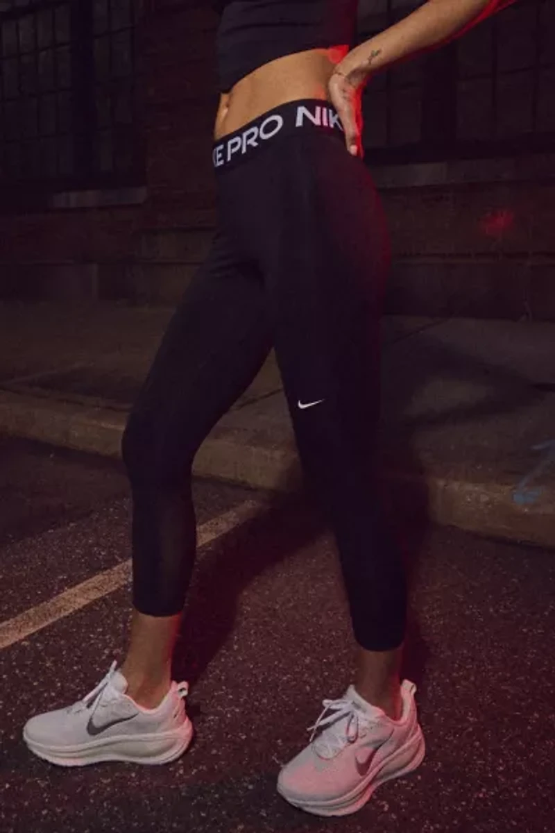 Nike Pro 365 Mid-Rise 7/8 Leggings