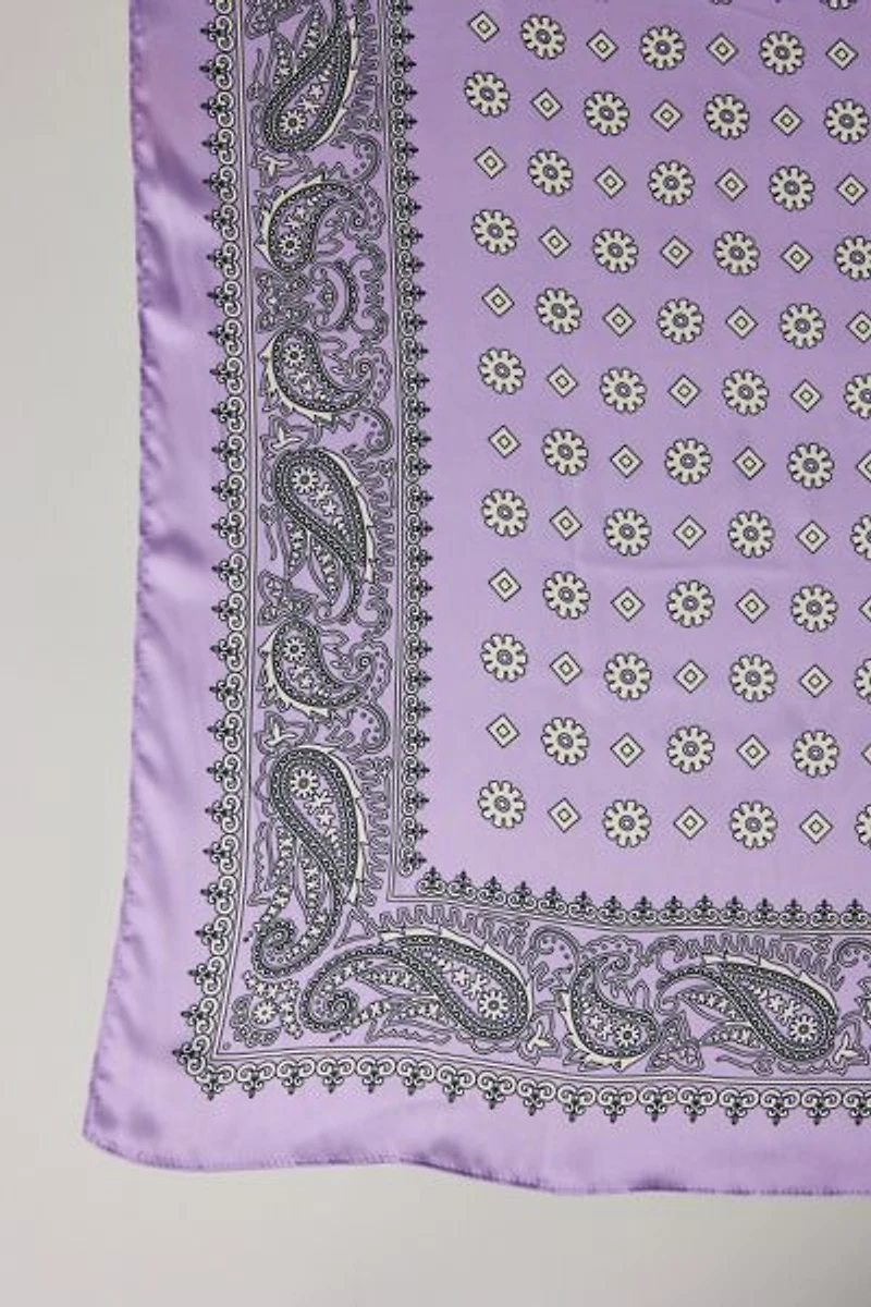 Ditsy Paisley Silky Scarf