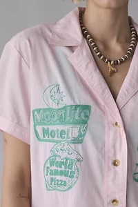 BDG Nash Embroidered Souvenir Short Sleeve Button-Down Shirt