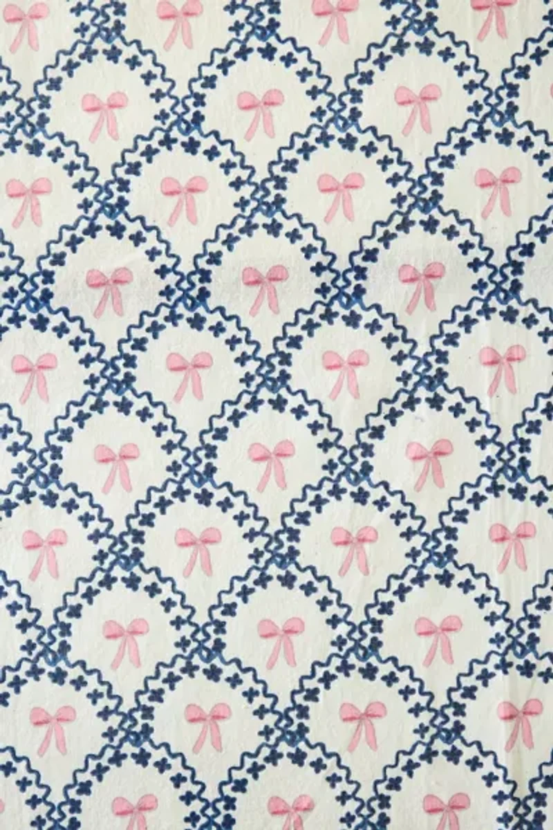 Bow Pattern Embellished Tablecloth