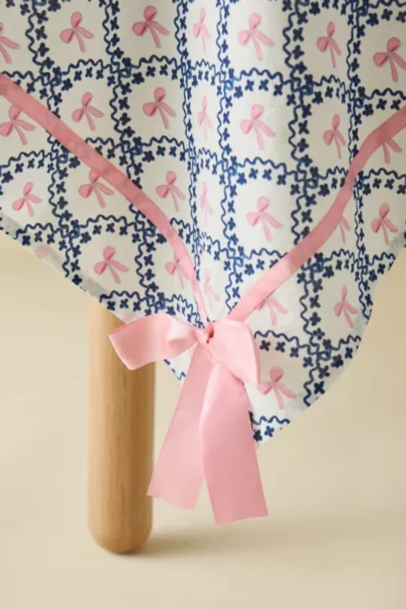 Bow Pattern Embellished Tablecloth